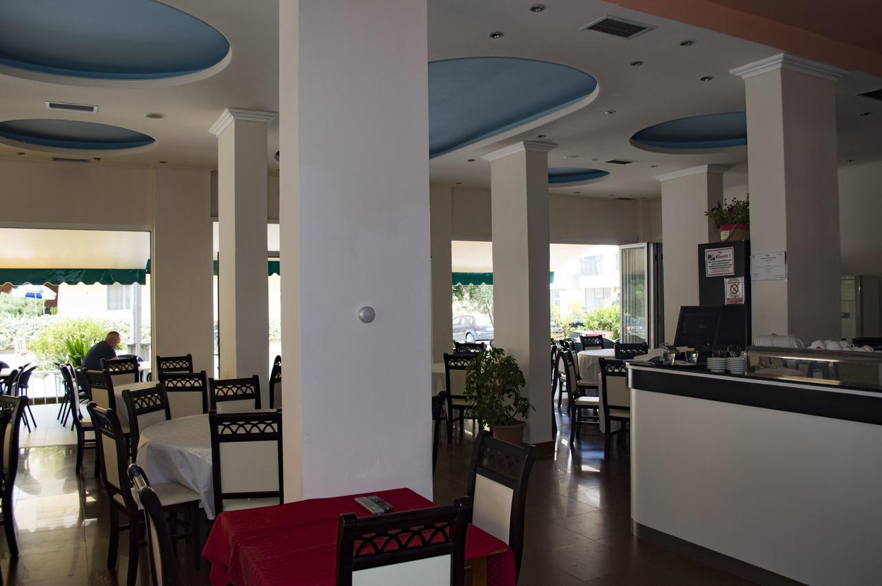 Hotel Riviera Durrës Exterior foto